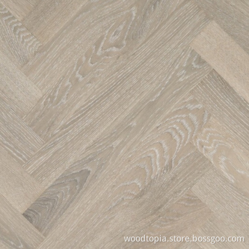 Unfinished Engineered parquet wood flooring Oak Herringbone